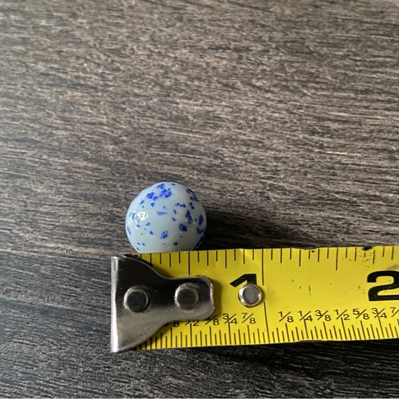 Vintage Confetti Marble - Picture 4 of 4